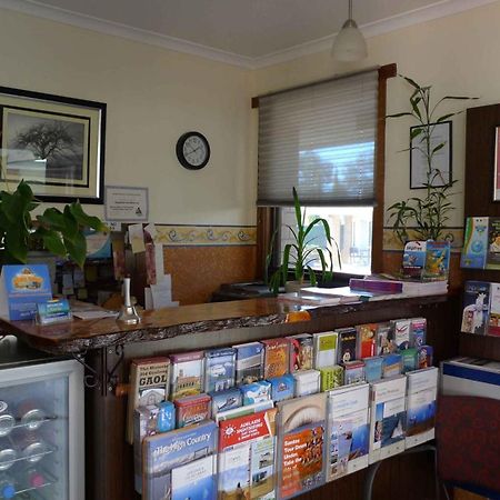 Rippleside Park Motor Inn Джилонг Екстериор снимка